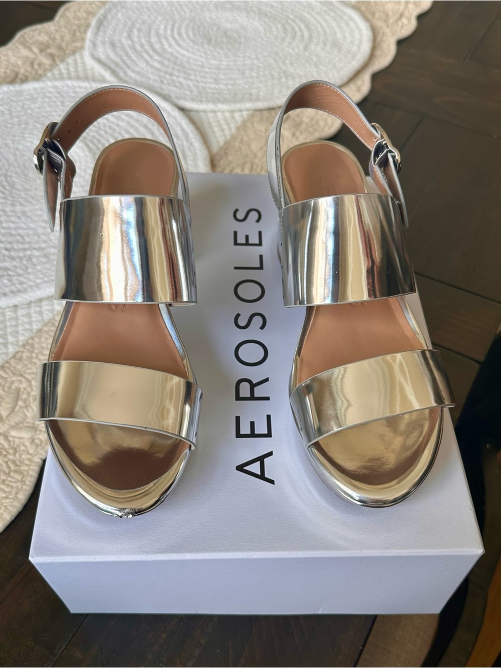 AEROSOLES Metallic SILVER Wide-Strap Slingback Platform Sandals. Worn once 8.5
